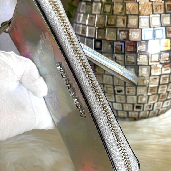 **RARE**LIMITED EDITION MICHAEL KORS IWALLET - Picture 5 of 7